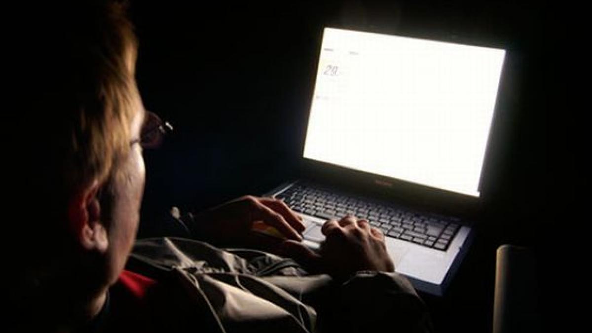 un senator pnl vrea acciza pe placere cei care intra pe site uri porno sa plateasca abonament