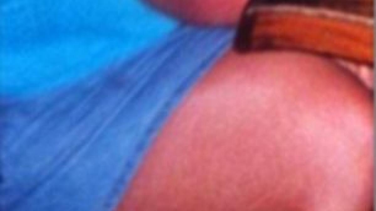 era cea mai grasa fata din scoala iar colegii isi bateau joc de ea acum a ajuns sa castige miss