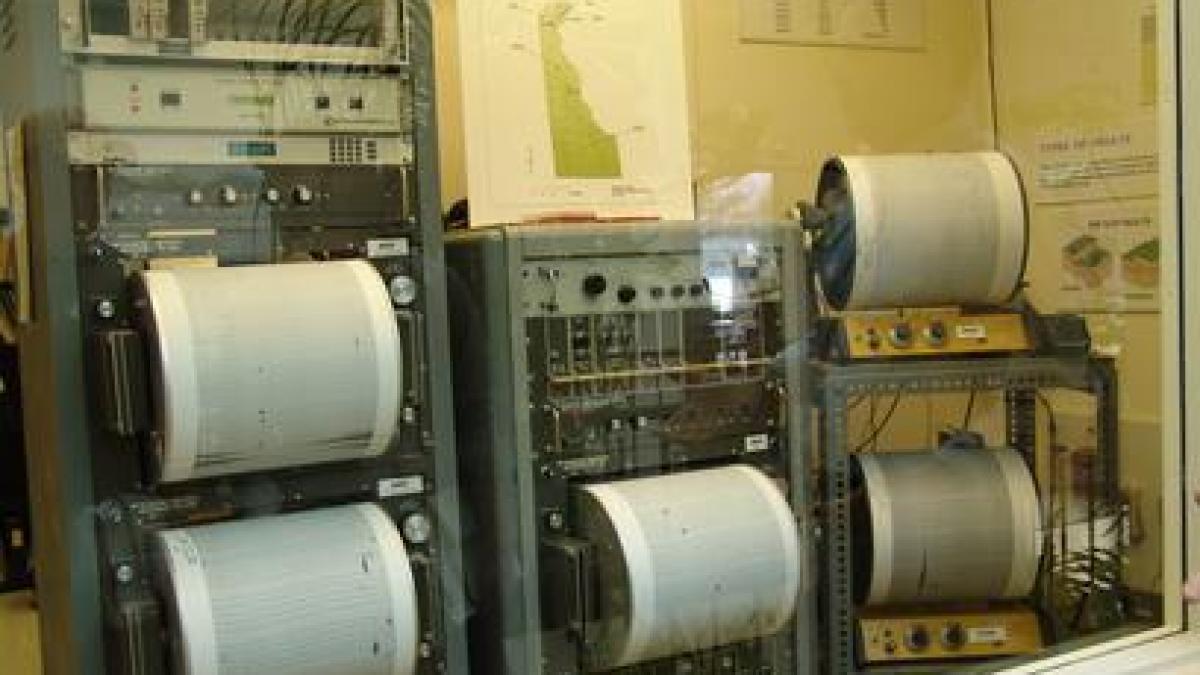 cutremur in aceasta dimineata institutul de geofizica a fost o zguduitura foarte puternica