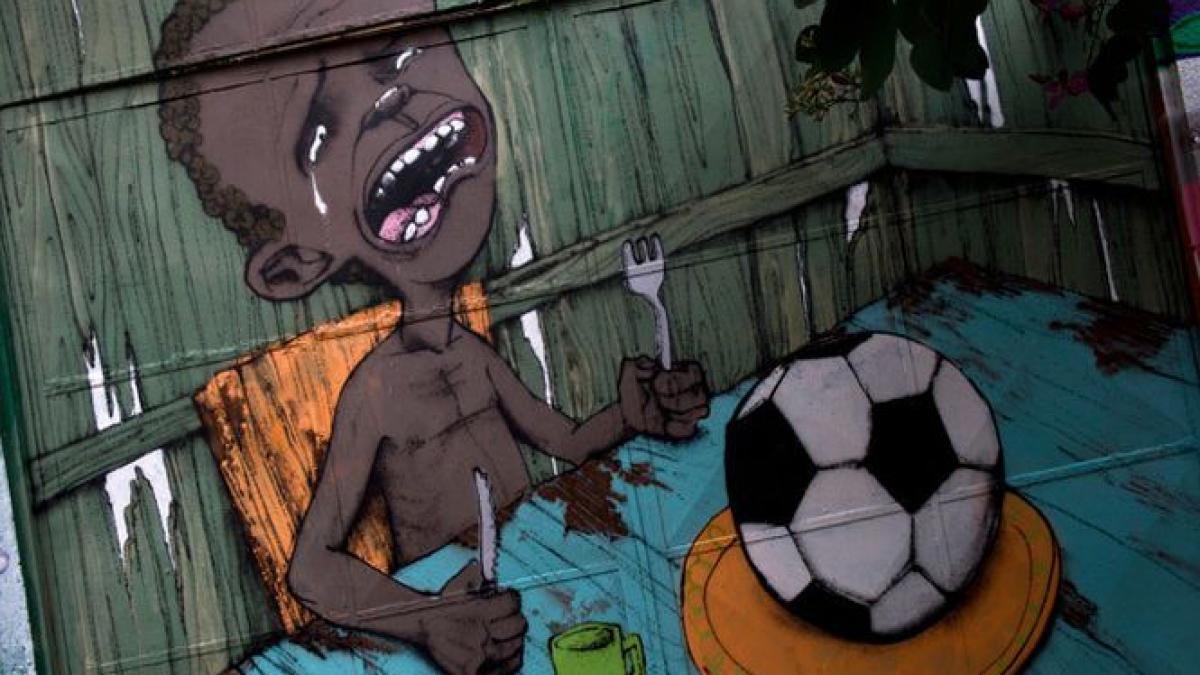 vrem mancare nu fotbal indignarea brazilienilor exprimata prin graffiti