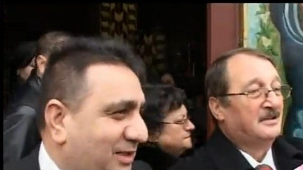 mircea basescu santajat de ginerele si fiica lui bercea mondial interlopii sustin ca il au la mana