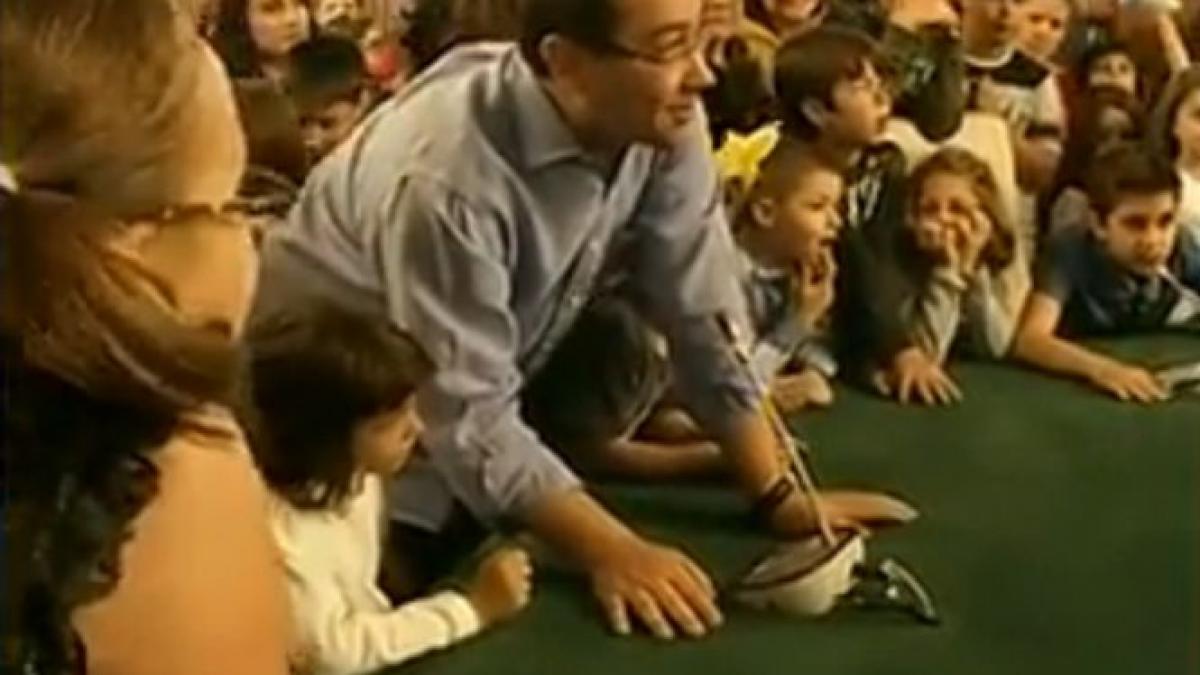 cu ocazia zilei de 1 iunie copiii au condus duminica o sedinta de guvern la palatul victoria victor