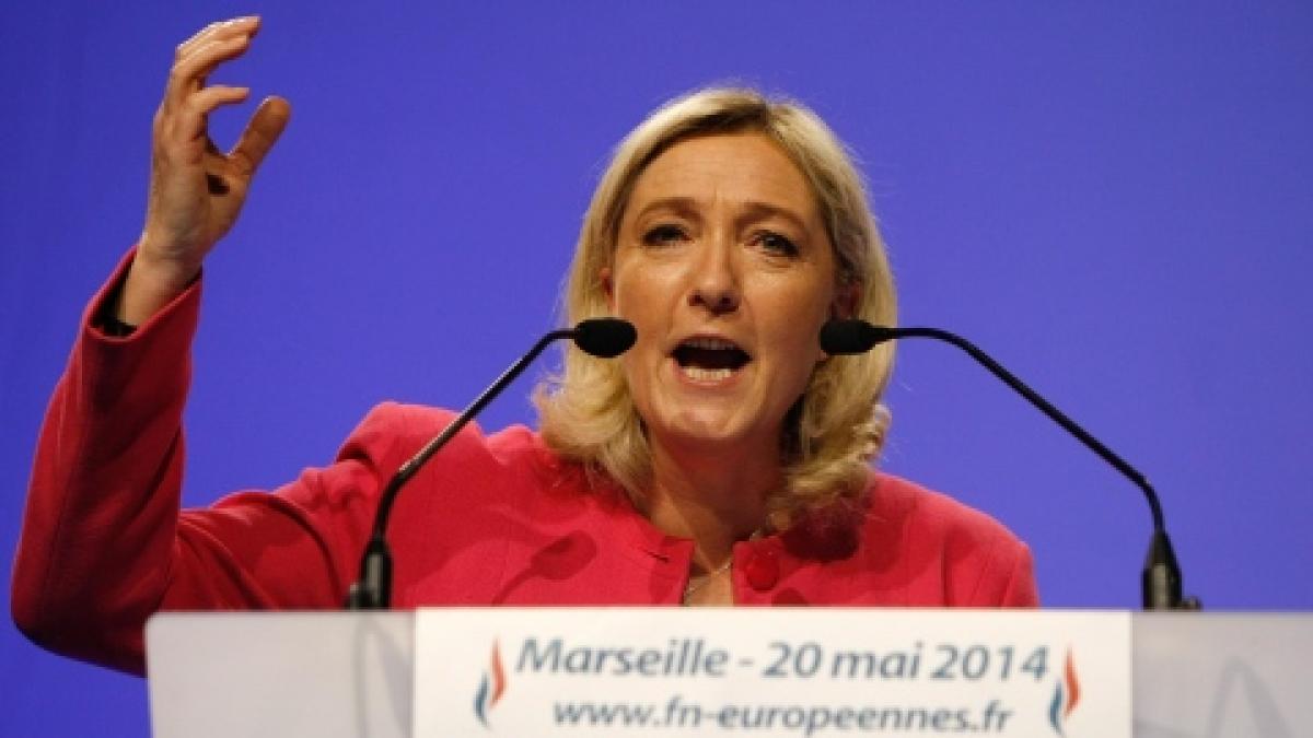 marine le pen o avertizeaza pe angela merkel atentie doamna merkel