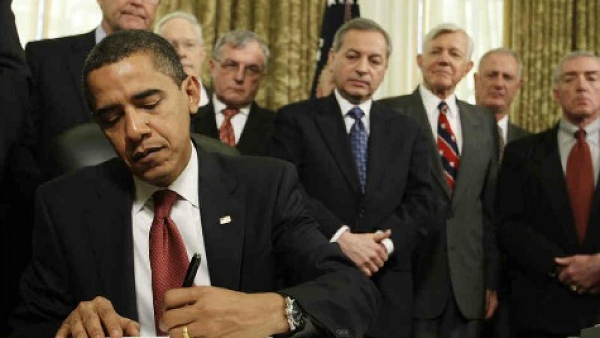 obama acuzat de incalcarea legii pentru intelegerea cu talibanii care a dus la eliberarea