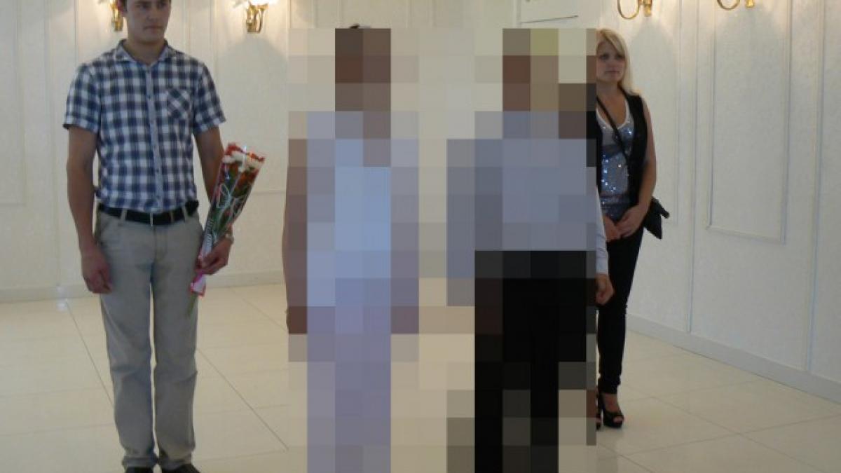 la nunta asta invitatii s au imbracat mai elegant decat mirii cum a venit ginerele si cum a aratat