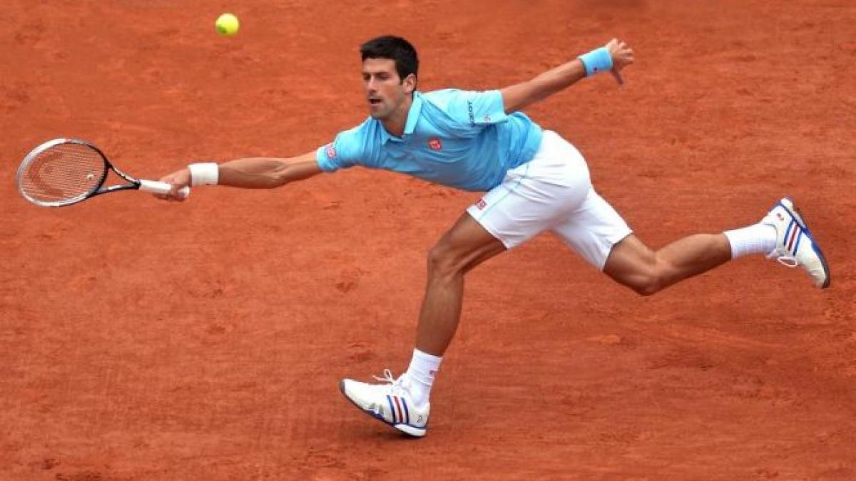 novak djokovic si ernests gulbis se vor intalni in prima semifinala masculina de la roland garros