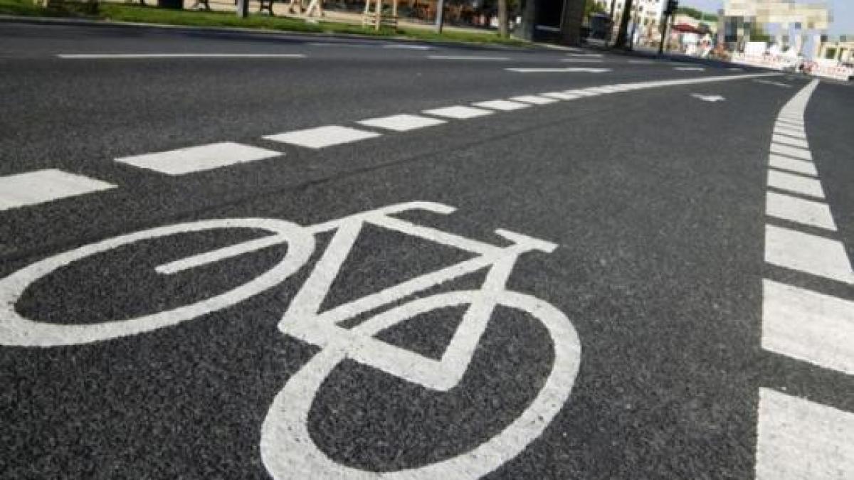 francezii care merg la serviciu cu bicicleta vor fi rasplatiti cu bani