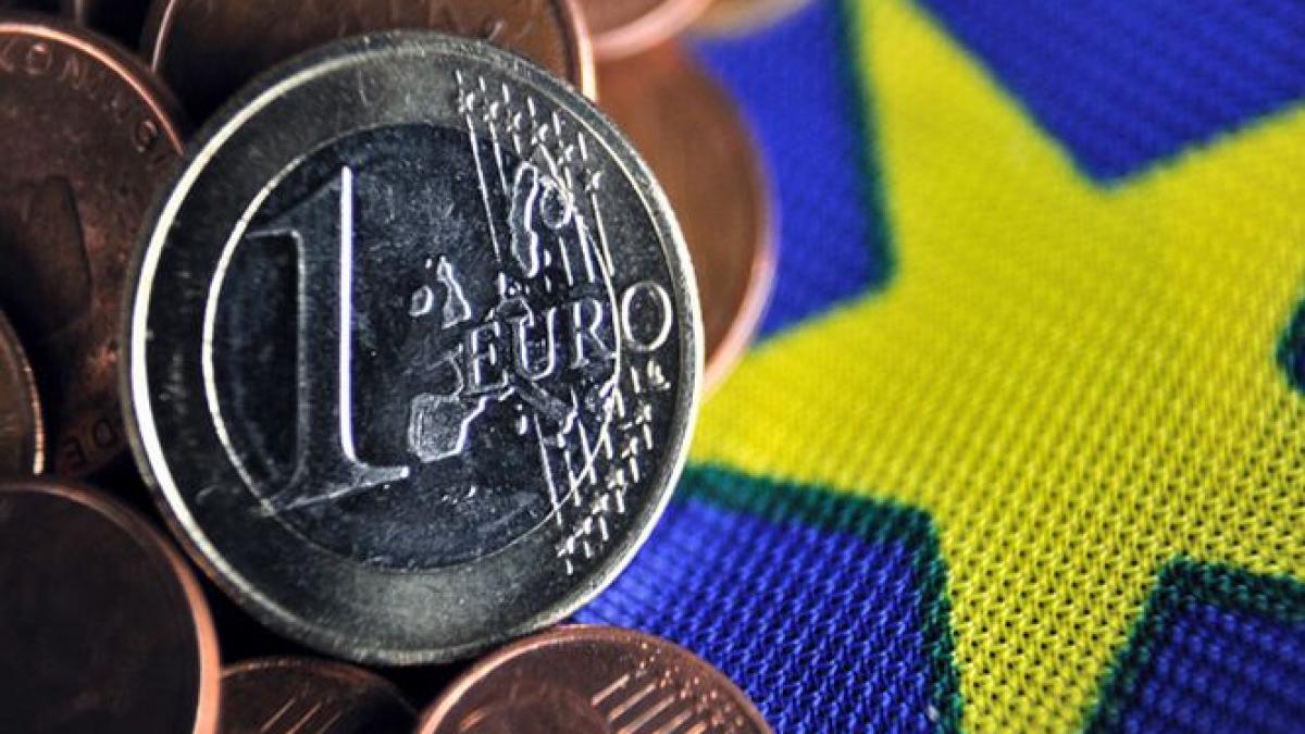lituania a devenit a 19 a tara din ue care va adopta moneda unica