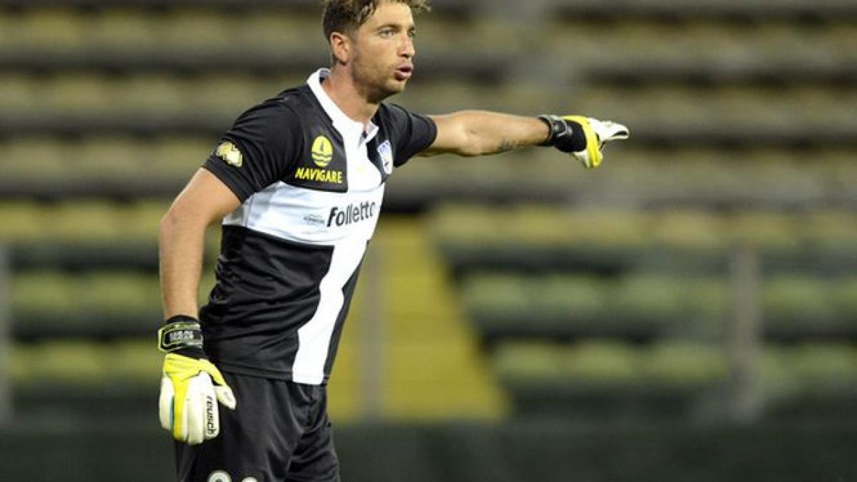 selectionerul italiei a convocat un al patrulea portar pentru cupa mondiala ca masura de precautie