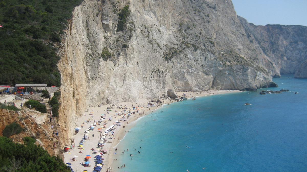 viziteaza cele mai frumoase orase din lefkada