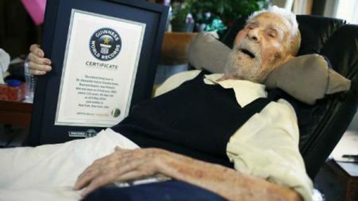 cel mai batran barbat din lume a murit la 111 ani