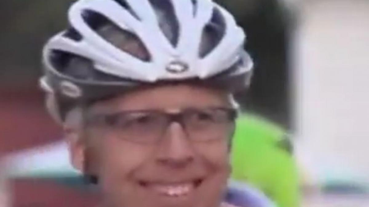 ziua mondiala a biciclistilor dezbracati sarbatorita in portland