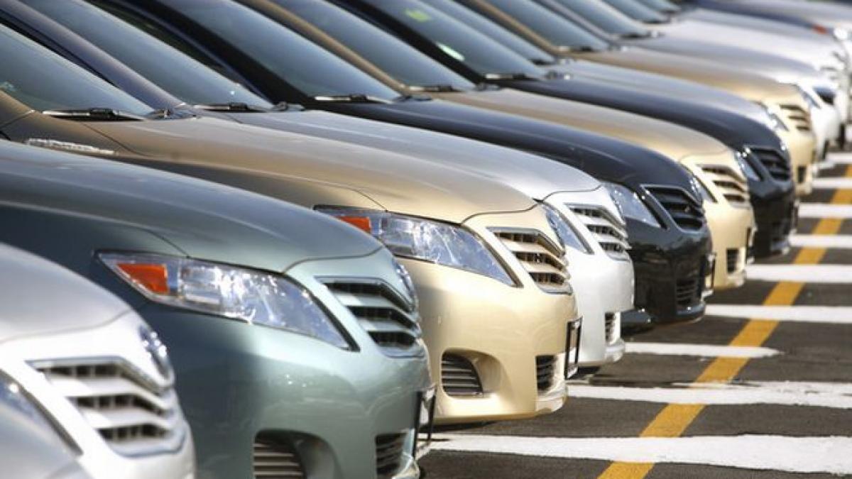 toyota a rechemat in service 2 27 de milioane de masini