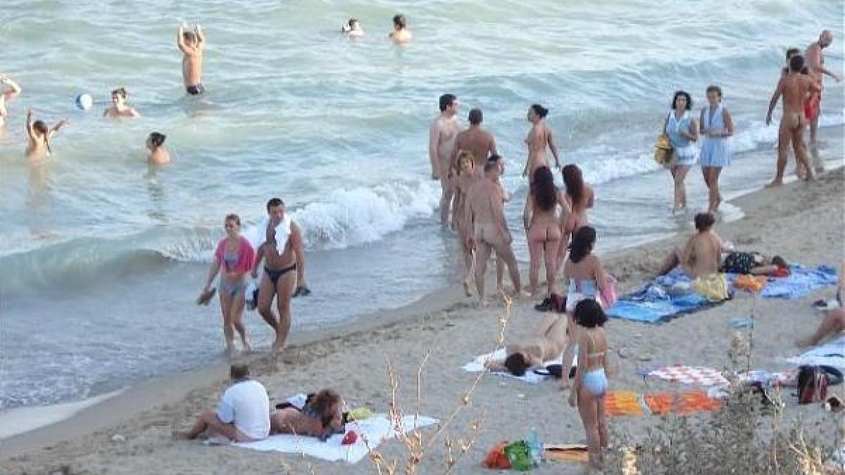 imagine neasteptata surprinsa pe litoralul marii negre ce au vazut turistii care faceau plaja