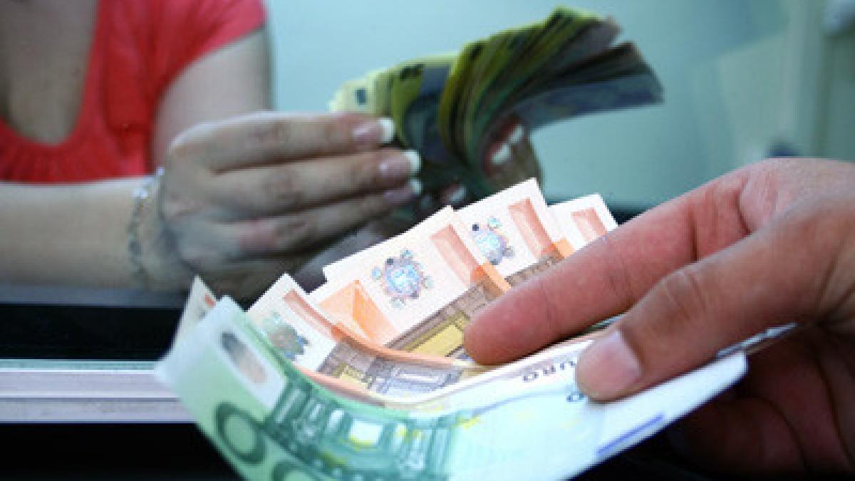 leul bate record dupa record veste excelenta pentru cei care au rate in euro