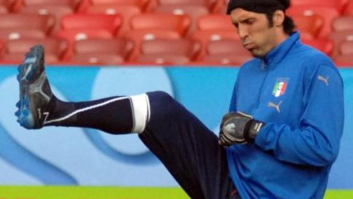 gianluigi buffon va fi indisponibil pentru meciul dintre italia si anglia