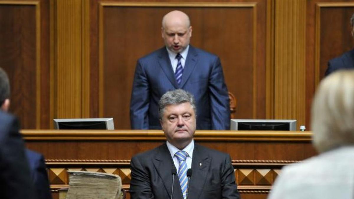 presedintele ucrainei a promis o riposta adecvata fata de insurgentii prorusi