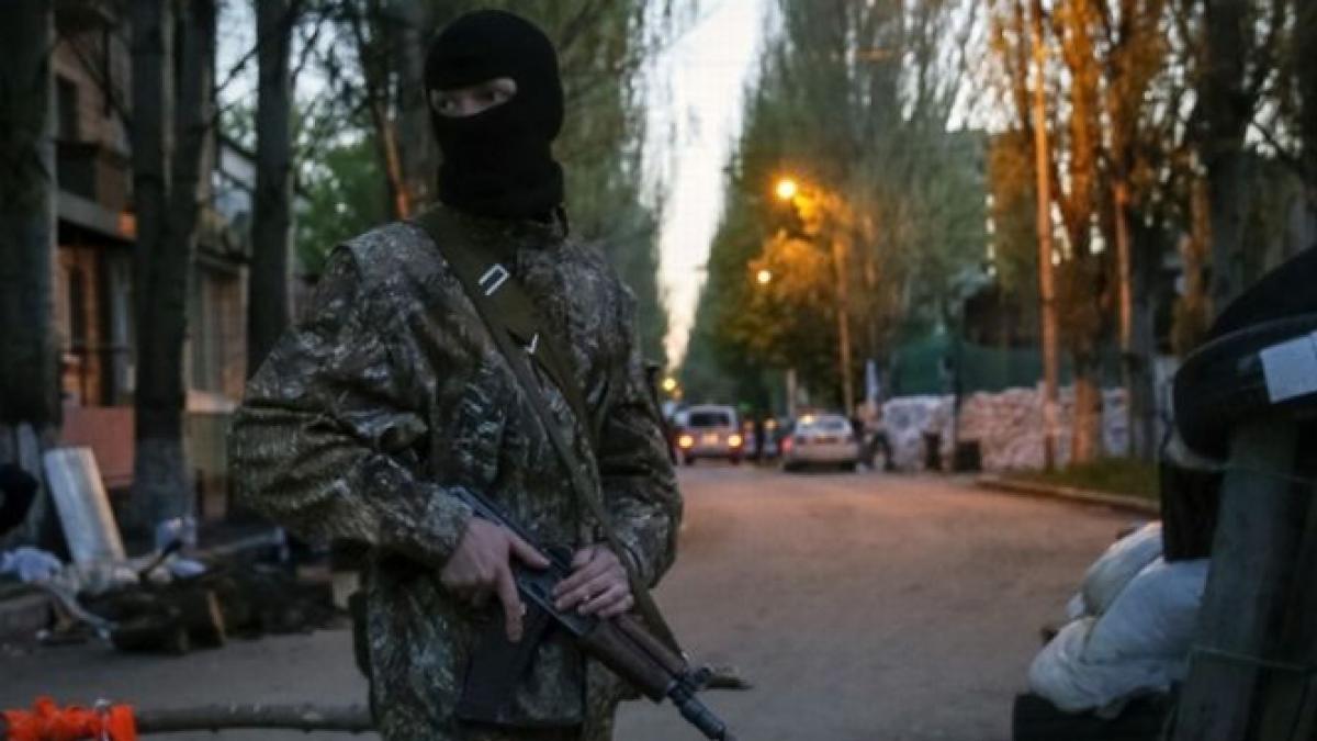 rebelii prorusi sustin ca au doborat un avion de vanatoare ucrainean la donetk