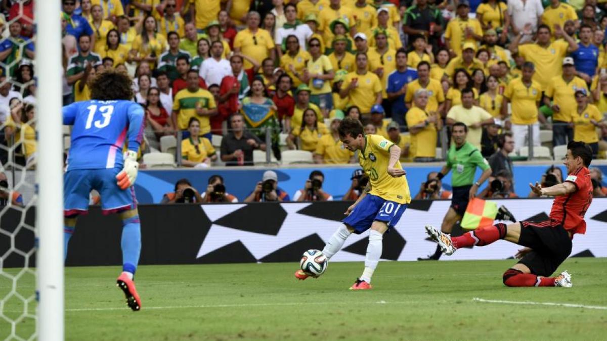 guillermo ochoa aduce un egal pentru mexic in meciul cu brazilia