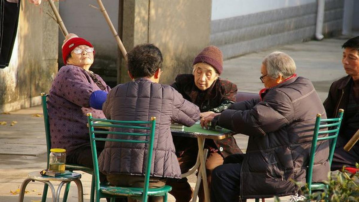 peste 202 milioane de chinezi au depasit varsta de 60 de ani numai anul trecut 17 43 milioane de