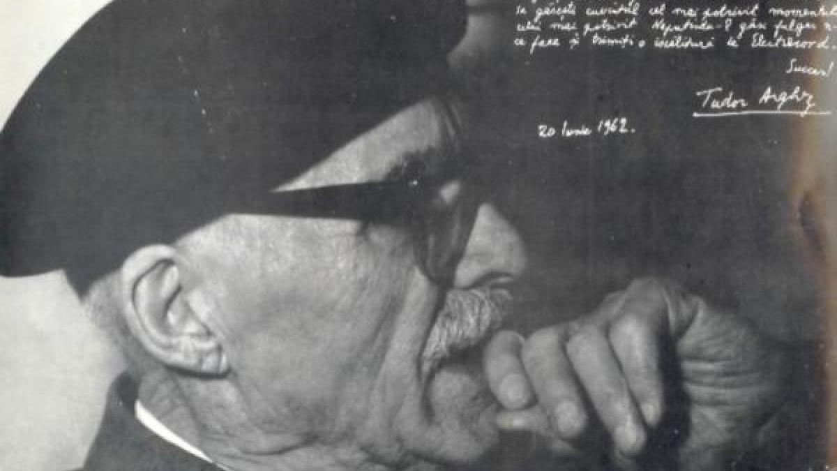 cealalta fata a lui arghezi