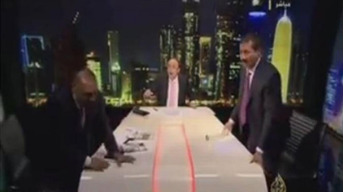 bataie live intr o emisiune ce discuta criza din irak