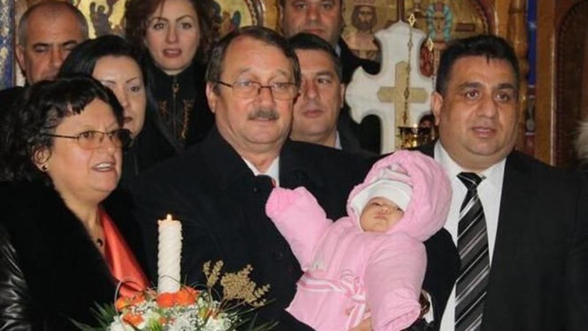 inregistrari mircea basescu intrigat ca bercea mondial a luat 7 ani de inchisoare nu e normal nu e