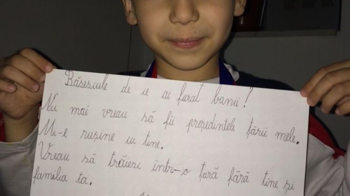 nu mai vreau sa fii presedintele tarii mele mi e rusine cu tine imagini si mesaje trimise pe