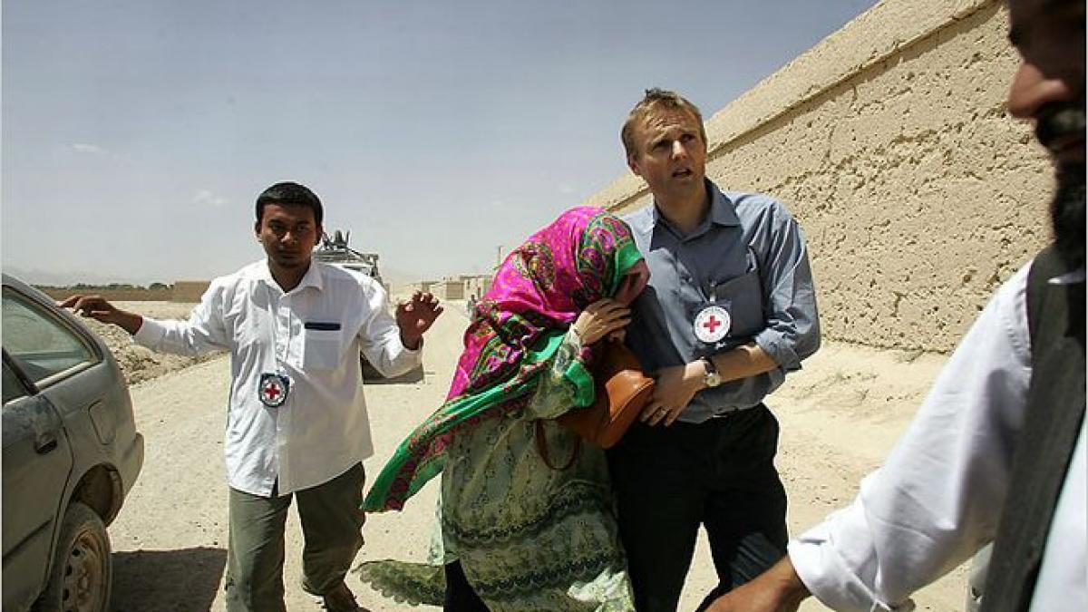 talibanii afgani au eliberat 33 de ostatici