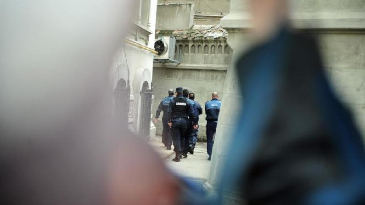 daily income cine controleaza averile clanurilor si ce inseamna o secunda in economia romaniei