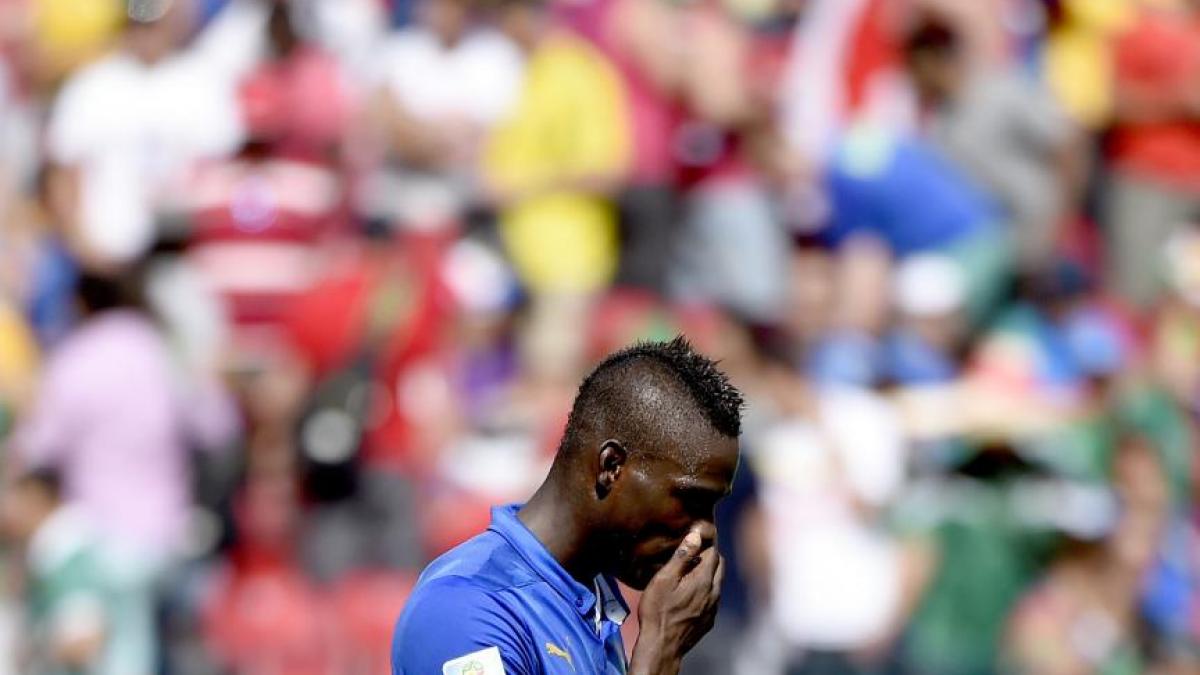 meciul zilei la cupa mondiala italia uruguay duelul care trimite acasa o fosta campioana