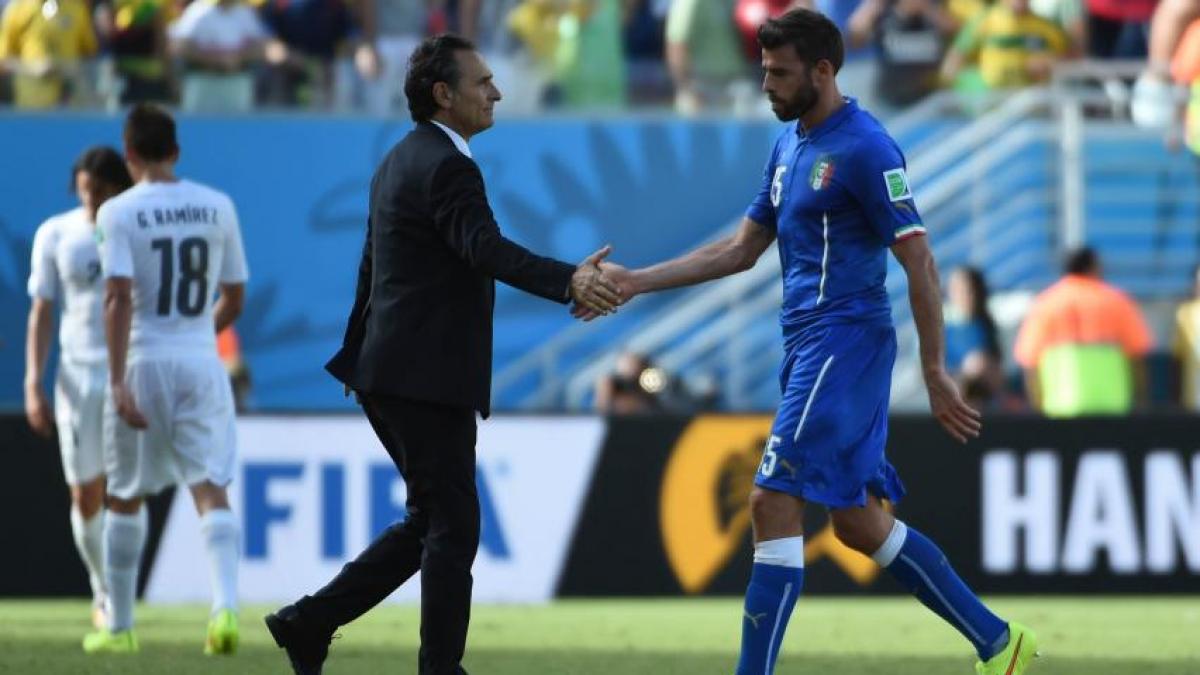 selectionerul italiei si presedintele federatiei au demisionat dupa eliminarea de la cupa mondiala