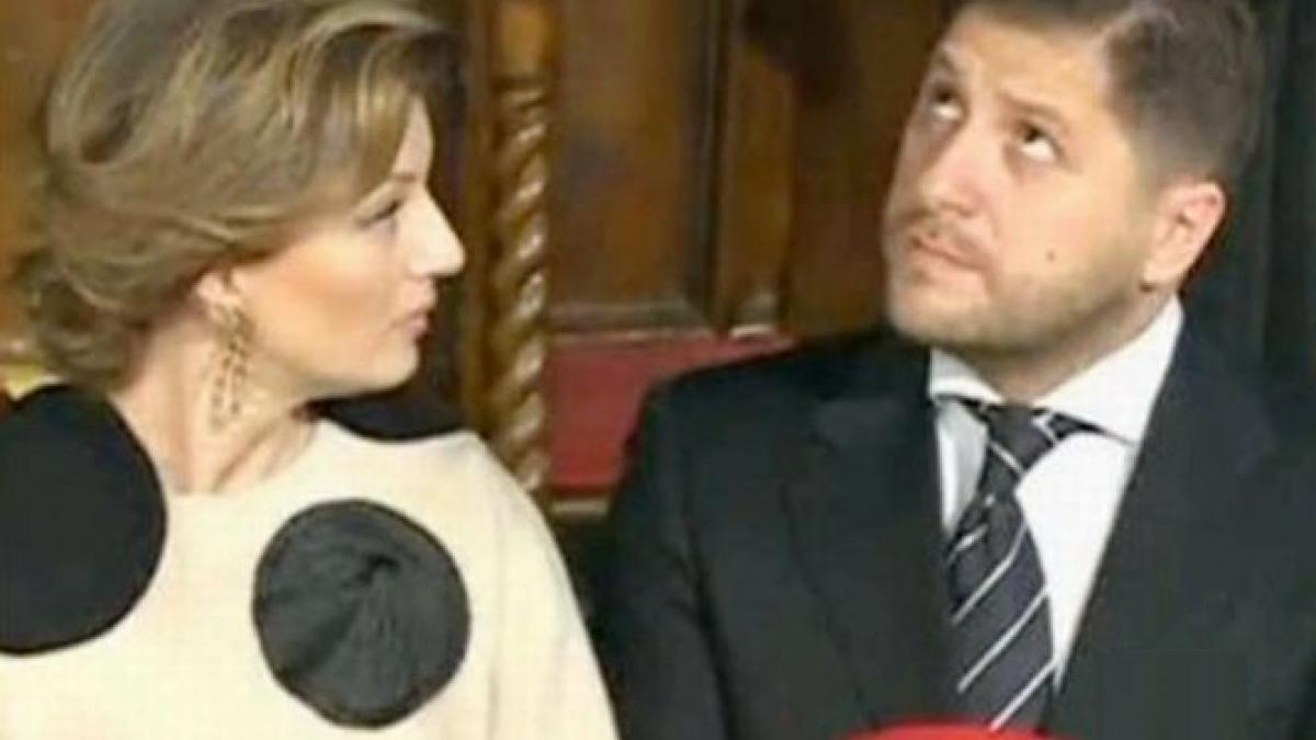 ginerele lui basescu tun din bani publici radu pricop a primit un contract cu dedicatie de la cnc