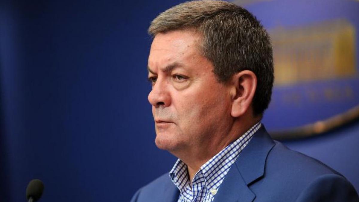 ioan rus a depus juramantul de investitura ca ministru al transporturilor basescu il atentioneaza