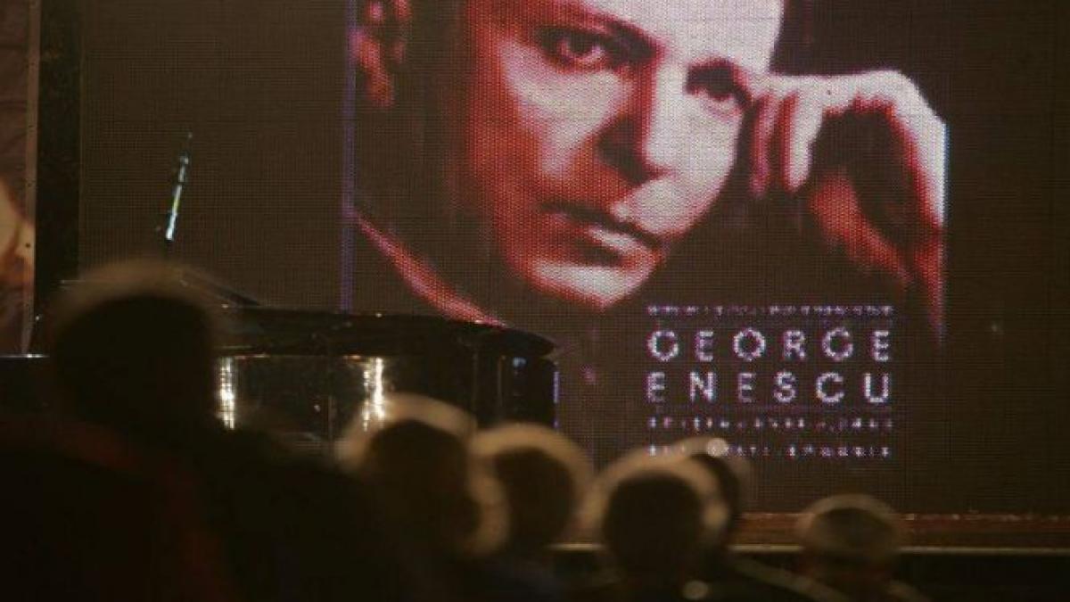 laureatii concursului enescu vor canta pe scenele celor mai importante filarmonici din romania