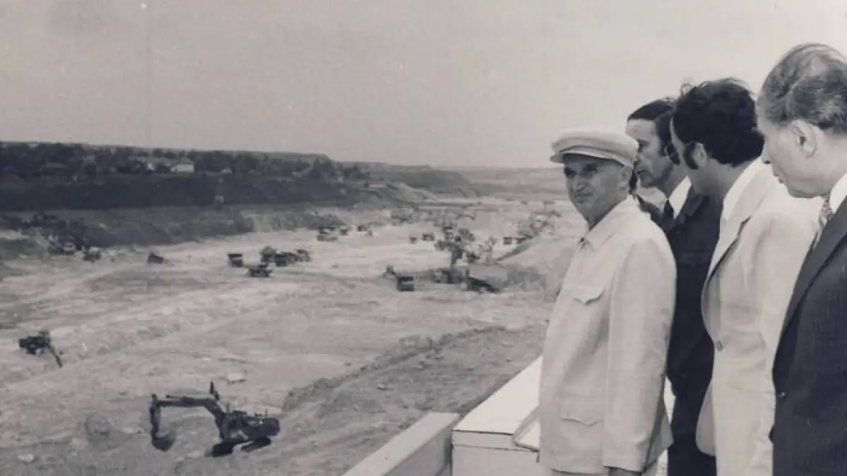 unul din marile visuri ale lui ceausescu ar putea deveni realitate bucurestiul ar putea fi port la