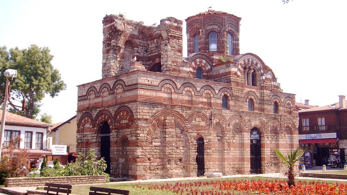 nessebar orasul cu o istorie straveche