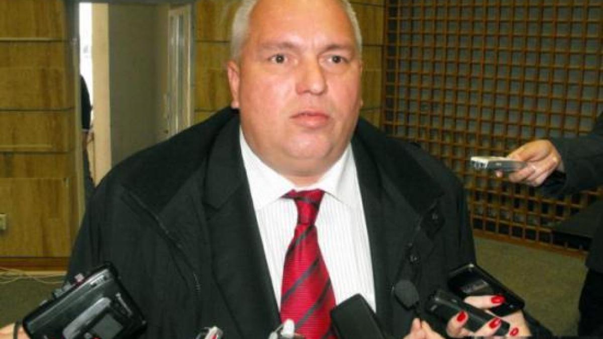 suspiciuni de fals in dosarul lui nicusor constantinescu