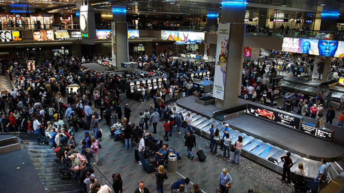 am depistat planuri teroriste pentru doborarea unui avion stare de alerta pe marile aeroporturi din