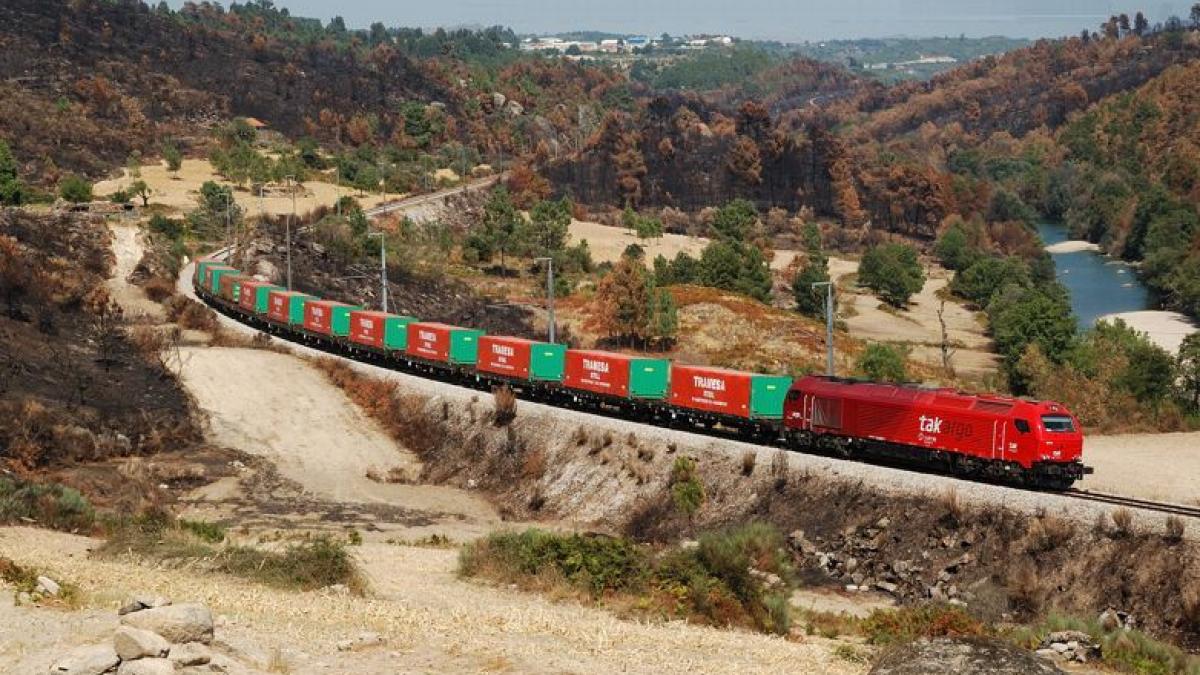 trafic feroviar perturbat in nordul portugaliei in urma deraierii unui tren de marfa