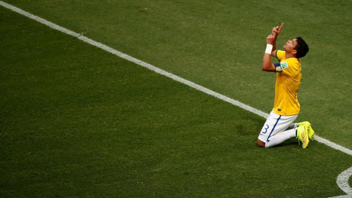 brazilia invinge columbia cu 2 1 si se califica in semifinalele cupei mondiale