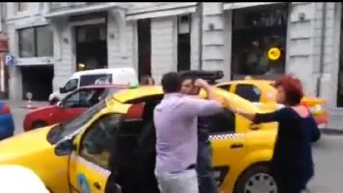 un taximetrist a fost batut cu pumnii si picioarele de un sofer nervos