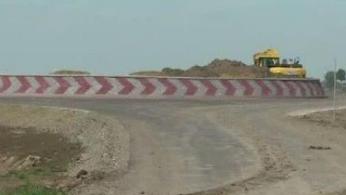 bijuteria de sens giratoriu care a costat 22 de milioane de lei leaga doua comune de o groapa de