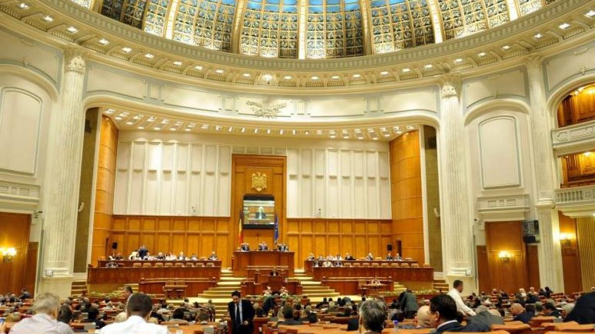 scene de caragiale intre senatorul traian igas si presedintele camerei deputatilor valeriu zgonea