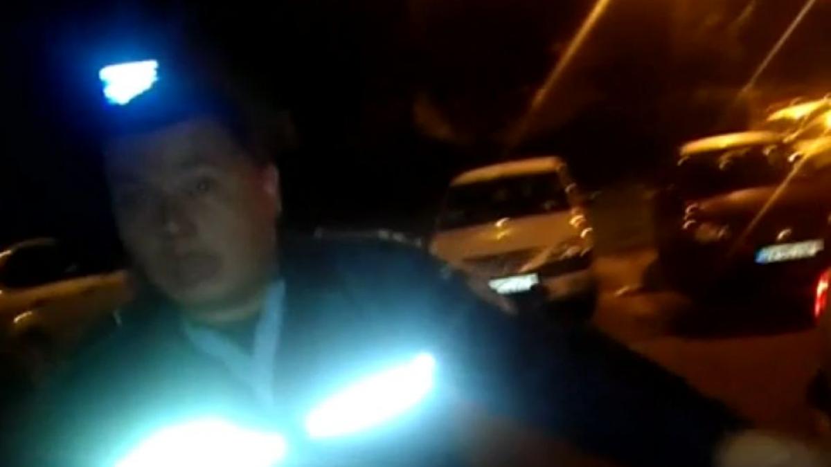 barbatul batut de politistul din brasov face marturisiri am cazut jos am reusit sa sun la 112 a