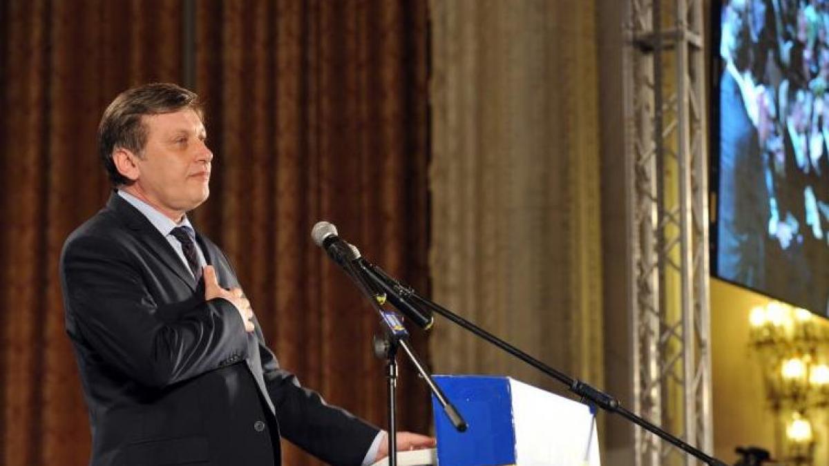 antonescu boicoteaza sedinta lui iohannis