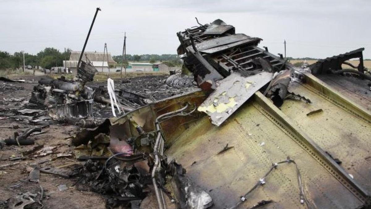 insurgentii prorusi sustin ca au gasit cutiile negre ale avionului doborat in ucraina