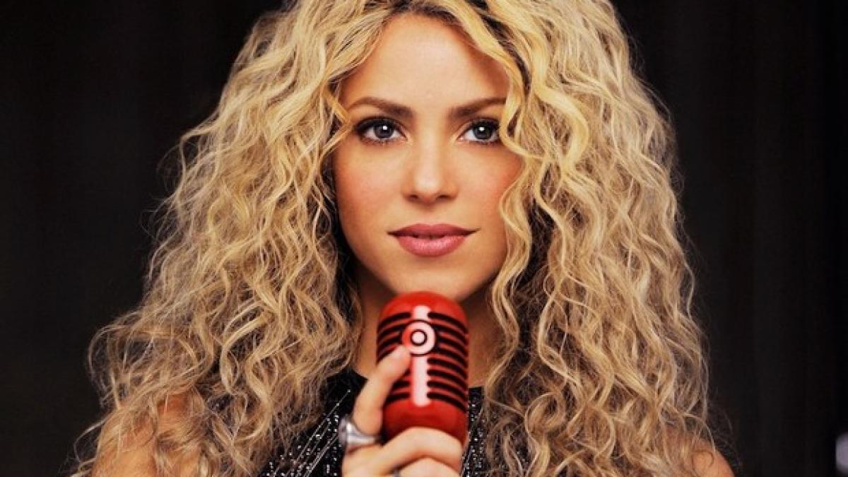shakira este prima celebritate care ajunge la 100 de milioane de likes pe facebook