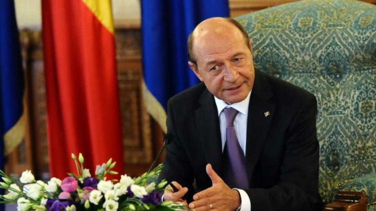 traian basescu nu l am descurajat la timp pe putin in estul ucrainei se desfasoara un razboi hibrid