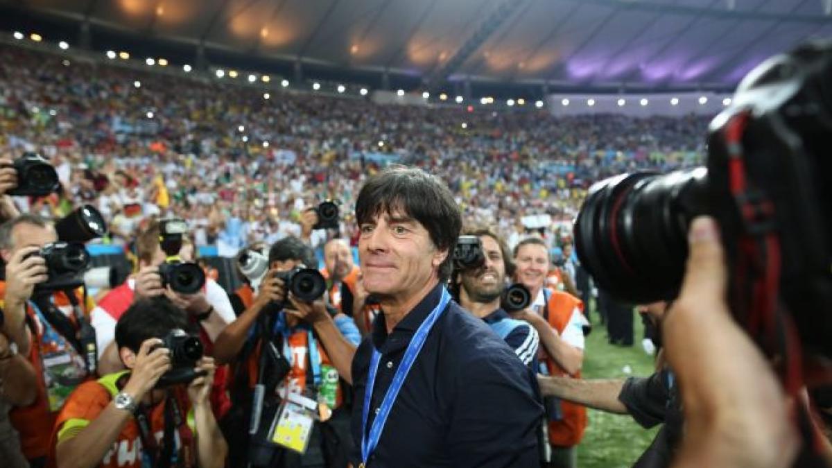 selectionerul nationalei germaniei cetatean de onoare al orasului natal